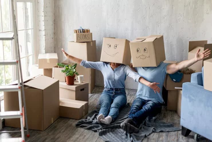 Verhuisdozen bij een gratis ontruiming van een woning in Antwerpen en omstreken